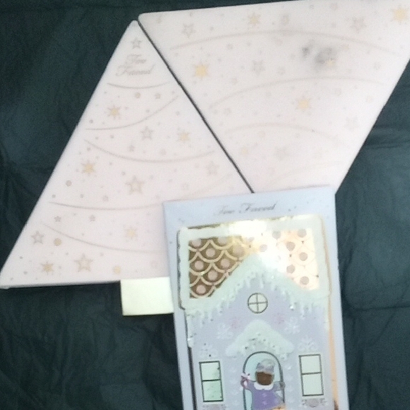 Too Faced Other - Too Faced Festive Makeup Collection